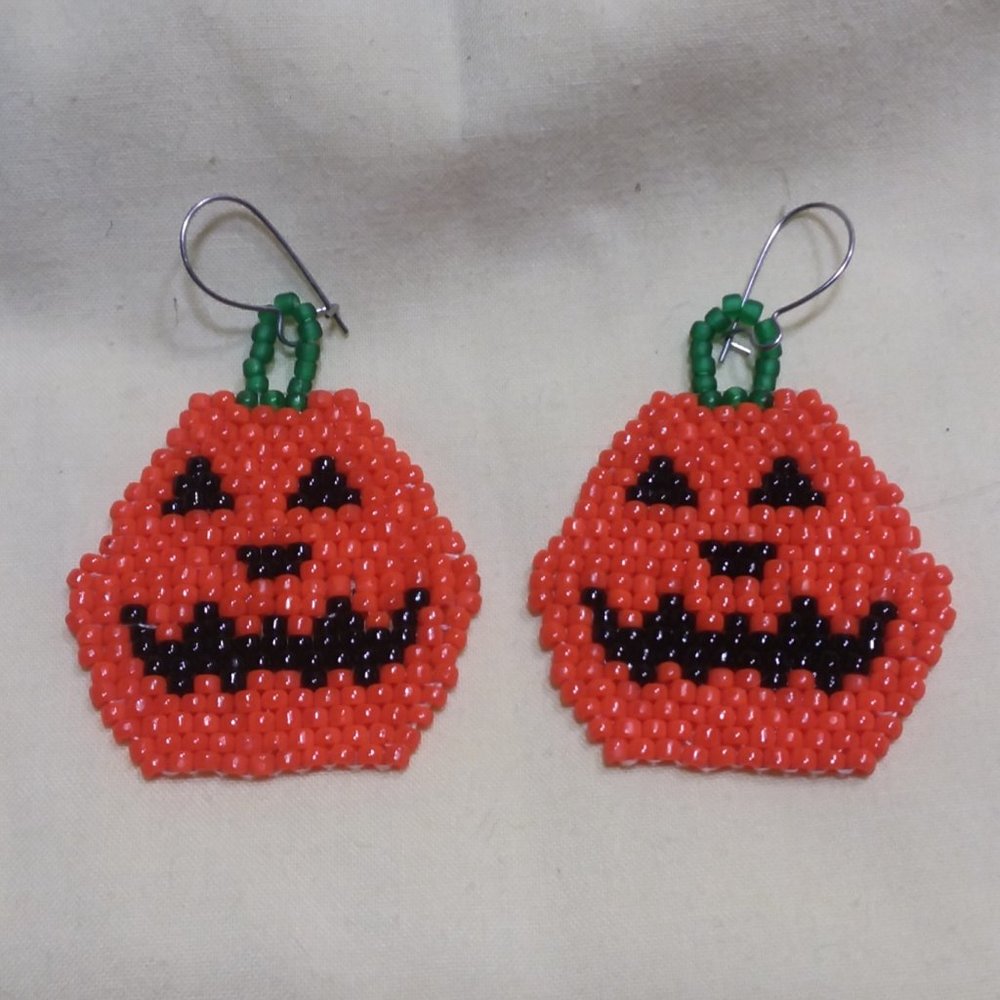 Pumpkin Seed Bead Earrings